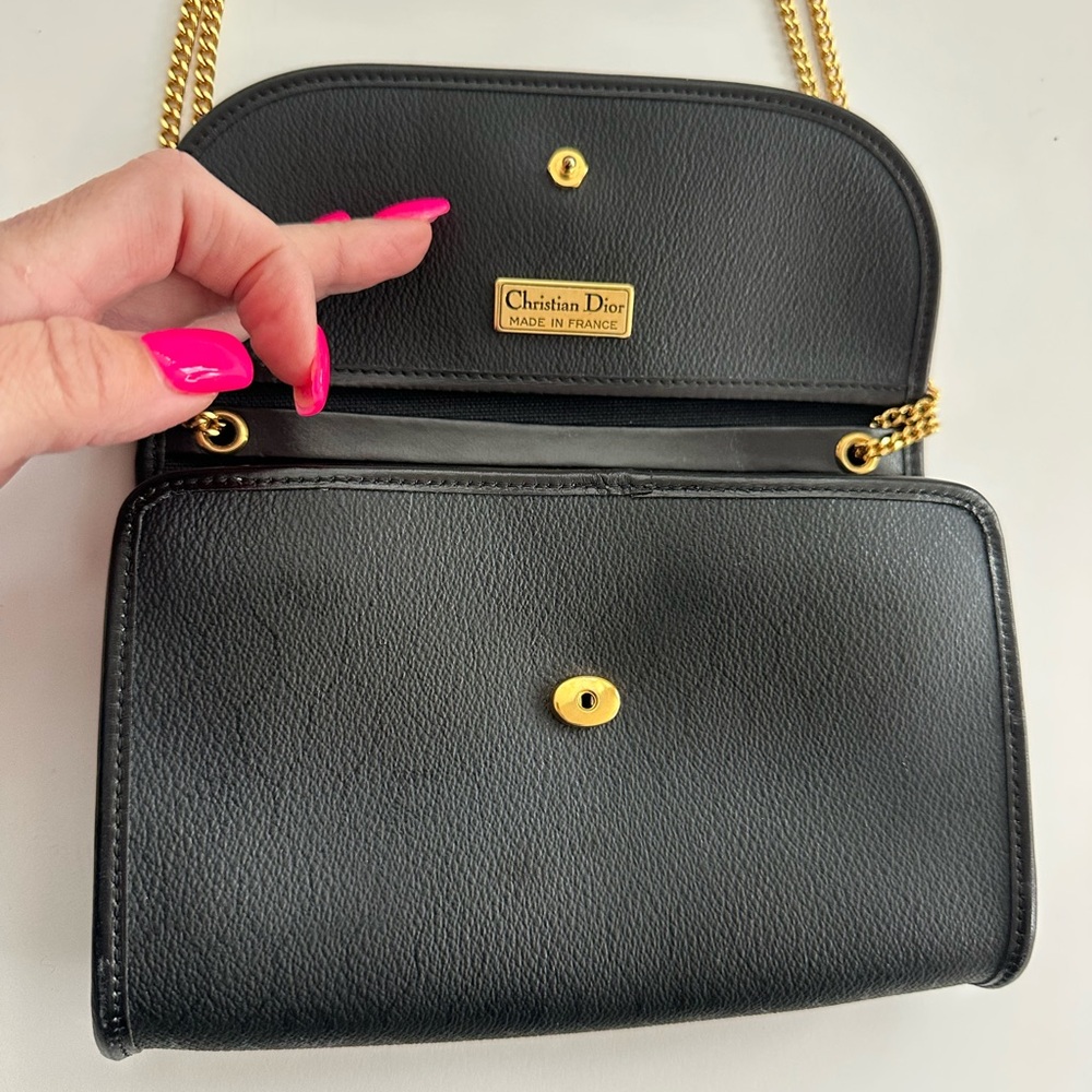 ❌❌SOLD❌❌AUTH Christian Dior CD Chain Honeycomb Leatger Handbag Clutch - Picture 4 of 7